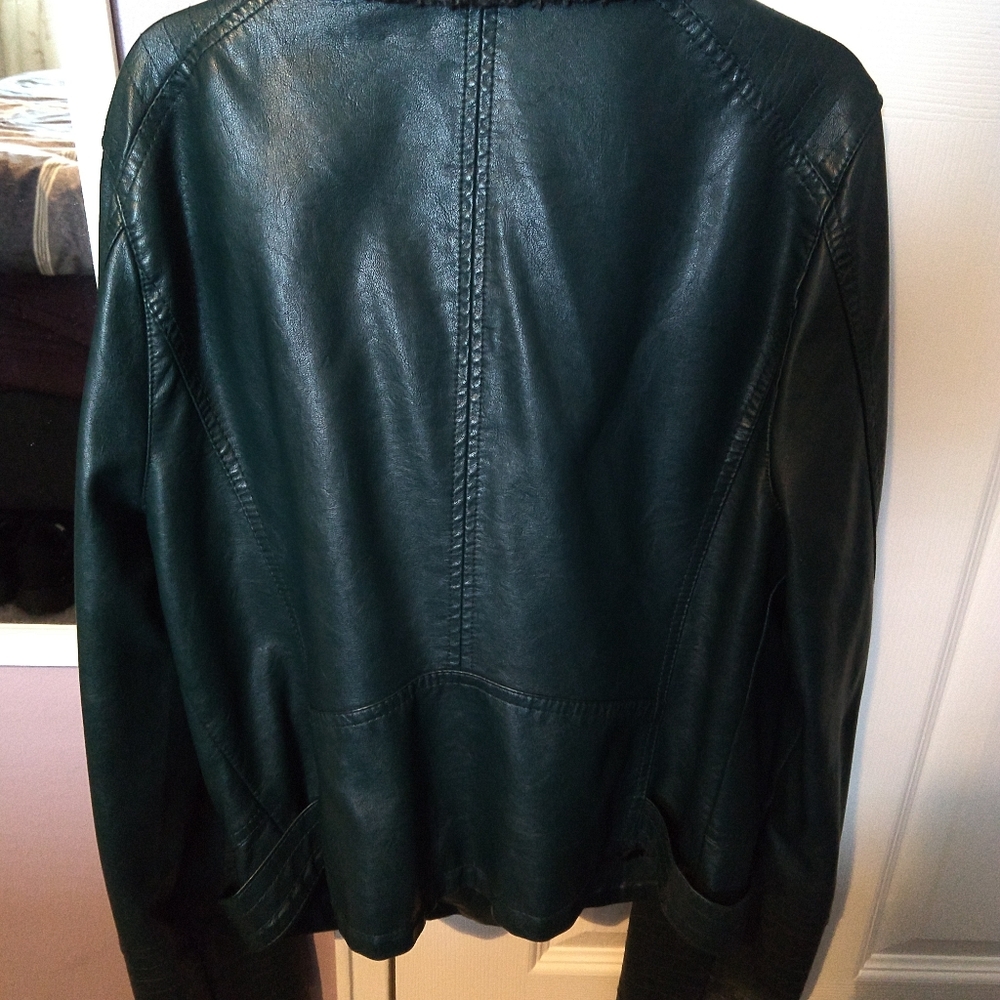 Motorcycle Jacket - Picture 3 of 6